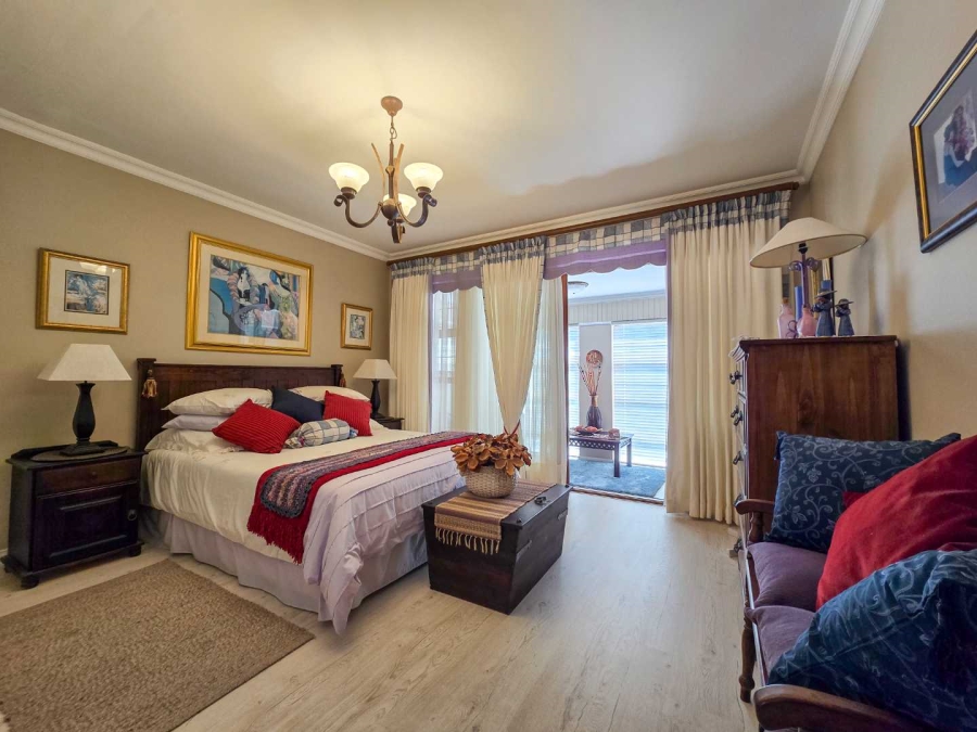 4 Bedroom Property for Sale in Stilbaai Wes Western Cape